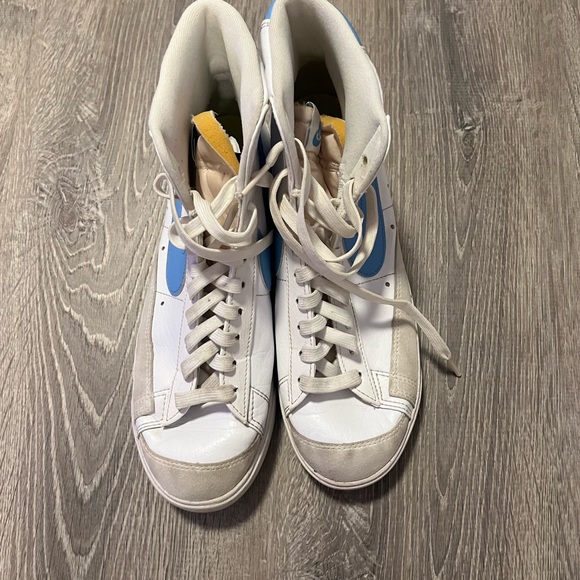 Nike Blazer Mid '77 - Picture 3 of 5